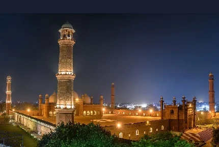 Tours to lahore