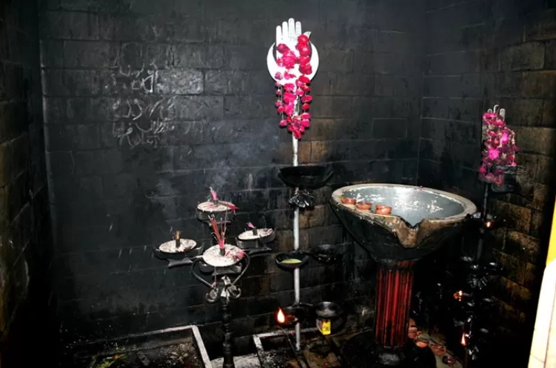 Bibi Pak Daman-The Mythical Shrine