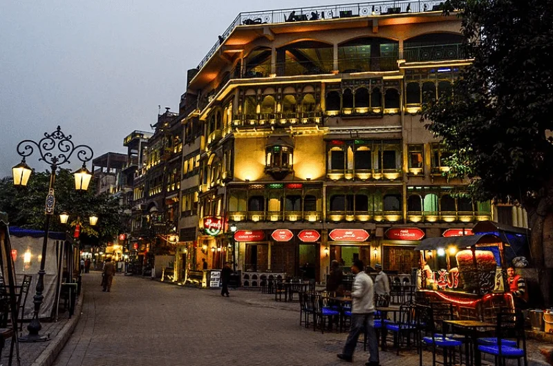 Food Street Lahore A Nirvana To Food Junkies