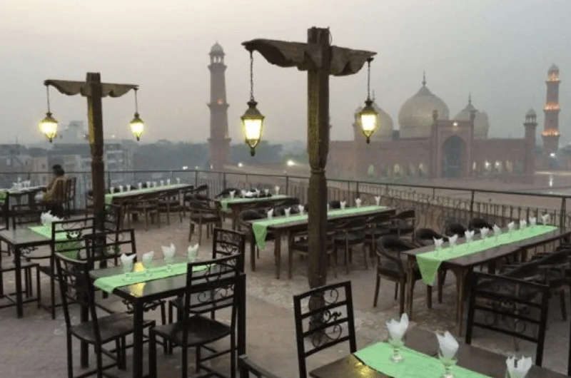 Food Street Lahore A Nirvana To Food Junkies