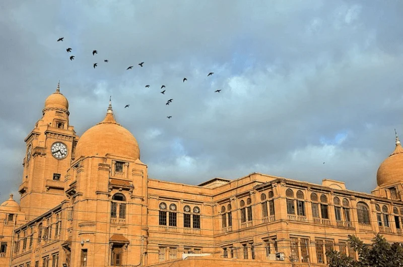 Karachi-Discover The City Of Lights in Just 24 Hours