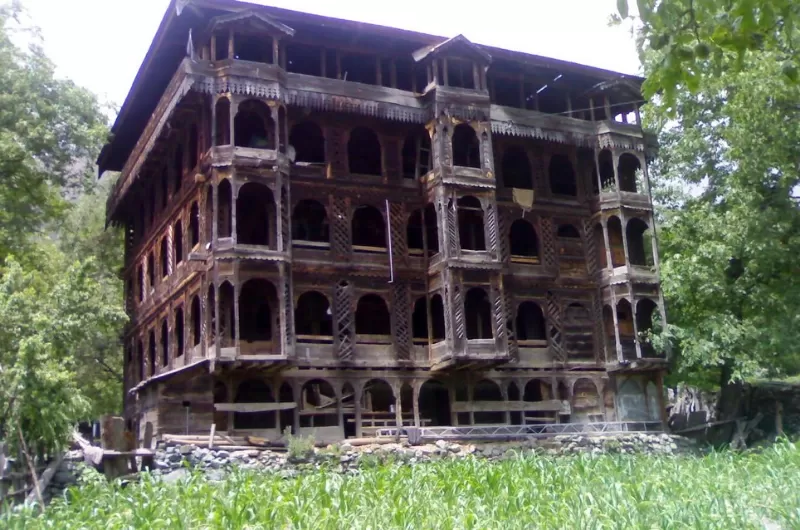 Leepa Valley Azaad Kashmir-A Fairy Land in Azad Kashmir