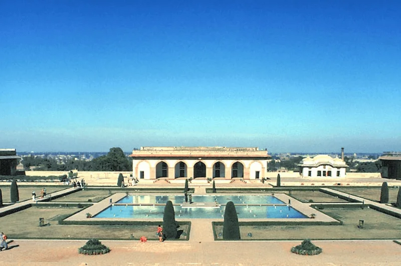 Shahi Qila and Its Breathtaking Monuments