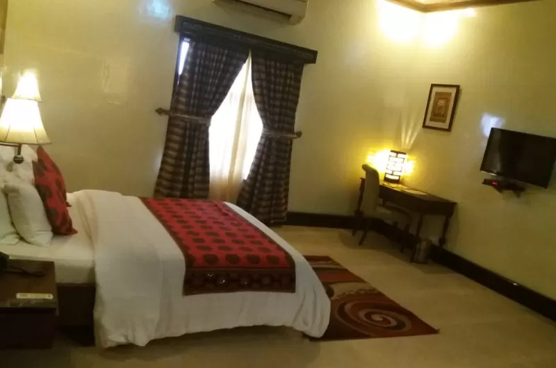 Garvaish Hotel Faisalabad