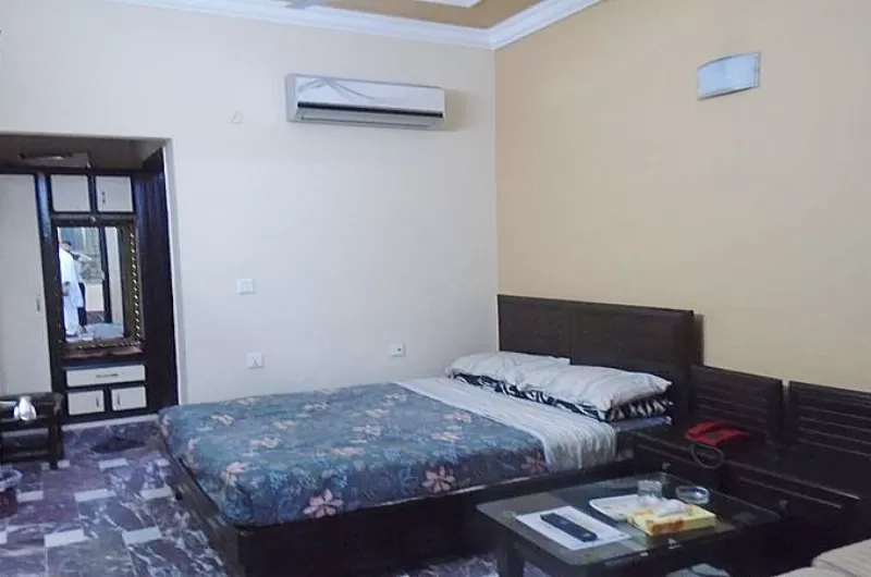Afandi Hotel Peshawar