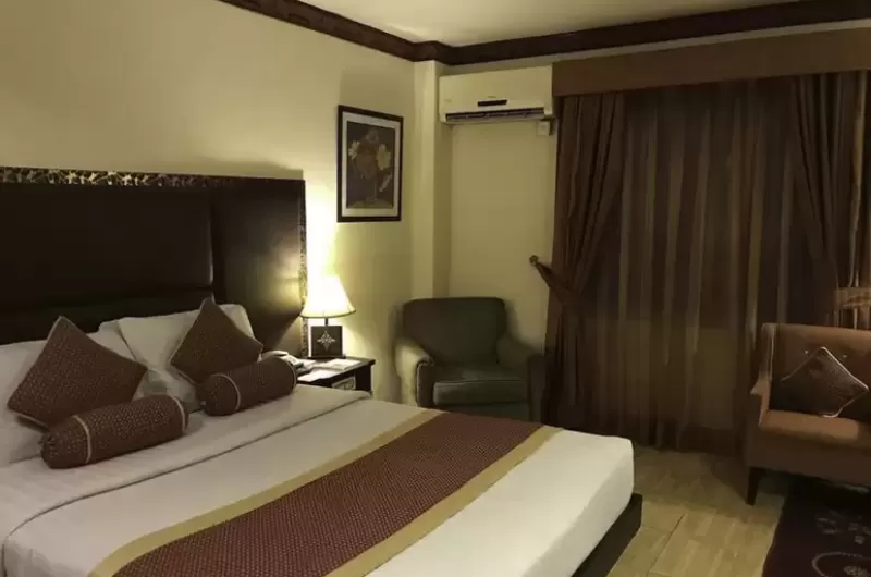 Amer Hotel Lahore