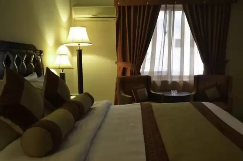 Amer Hotel Lahore