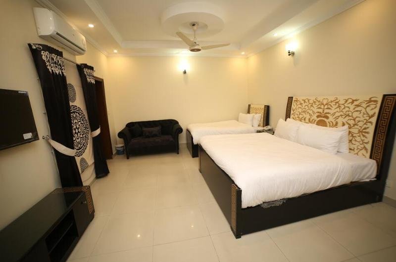 Premier Inn Grand Gulberg