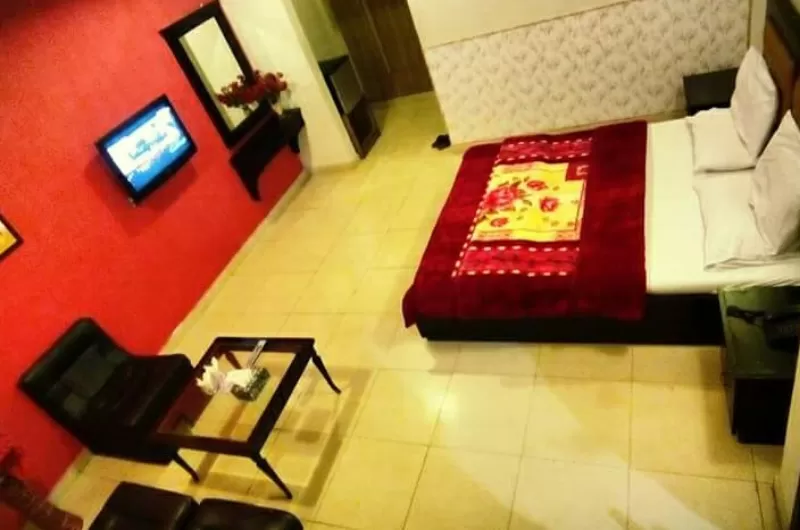 Silk Hotel Faisalabad