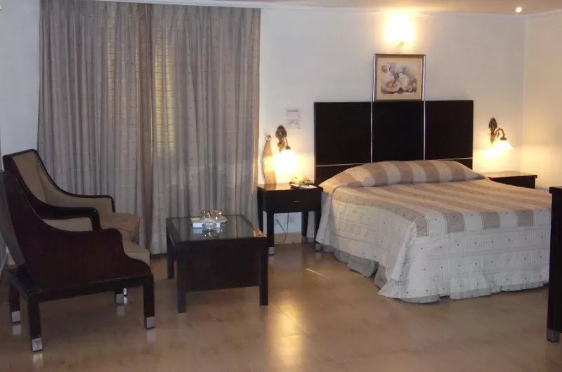 Hotel Ambassador Lahore
