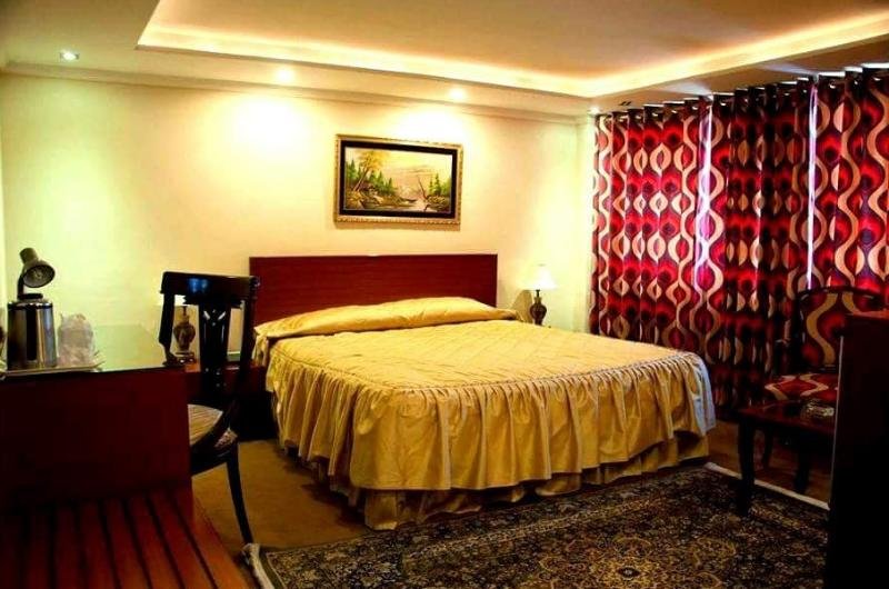 pak-heritage-hotel-lahore-Deluxe Double Room