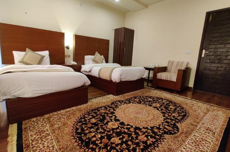 Shelton s Rezidor Hotel Lahore