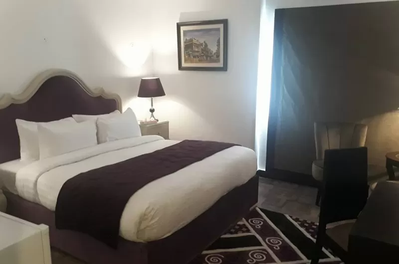 Oban Hotel Lahore