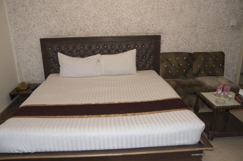 Premier Inn Davis Road Lahore