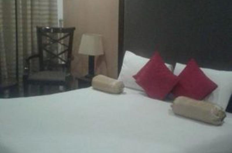 Hotel Grand Inn Lahore