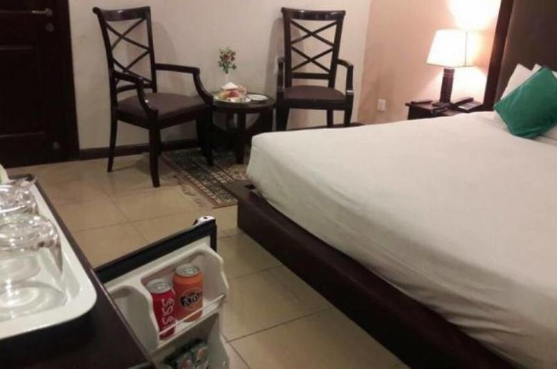 Hotel Grand Inn Lahore