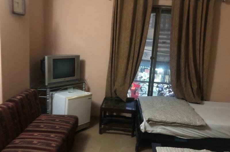 Sunrise Hotel Lahore