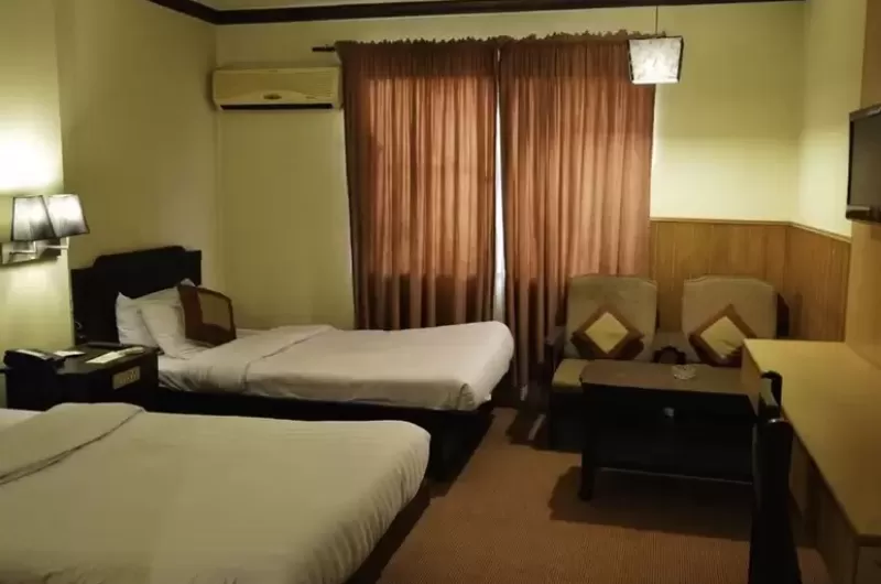 Amer Hotel Lahore