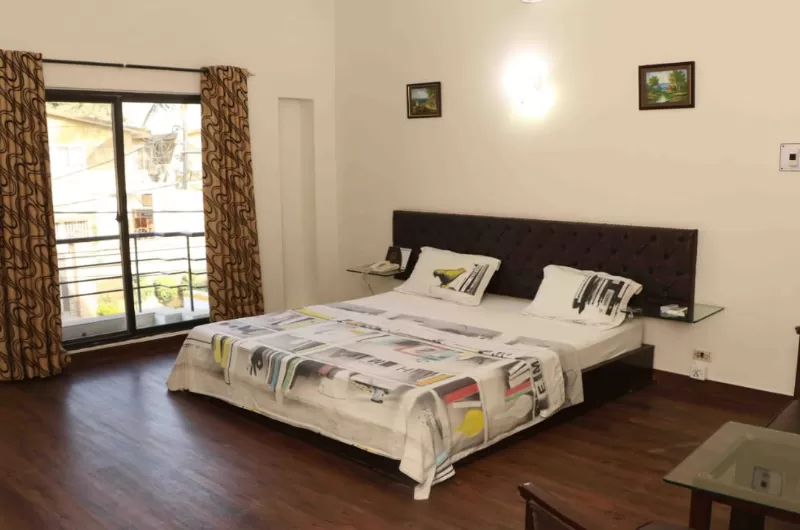 asaish-inn-guest-house-shahrah-e-faisal Deluxe Double Room