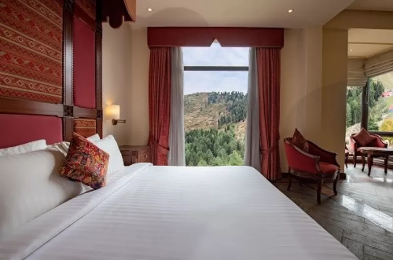 pearl-continental-hotel-malam-jabba Deluxe Double Room