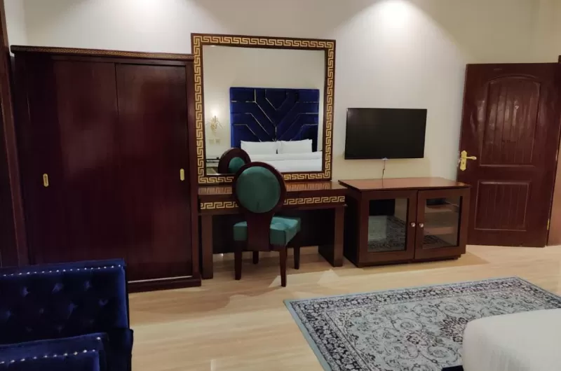 Royal Mansion Hotel Multan