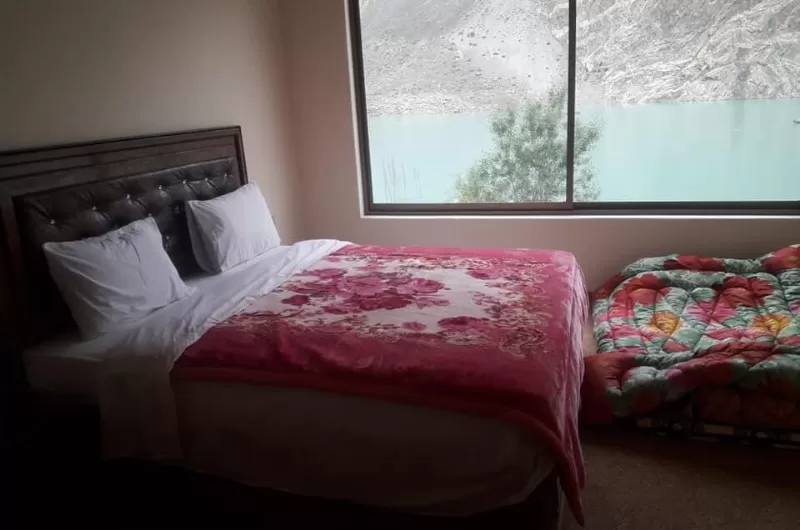 Eden Lake View Hotel Hunza