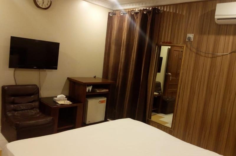 Hotel Lords Inn Faisalabad