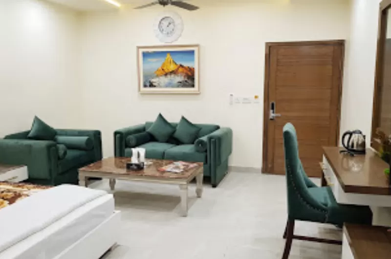 Hotel Avalon Suites Multan