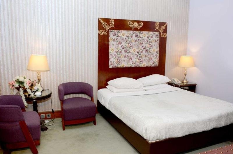 Regency Inn Hotels Lahore