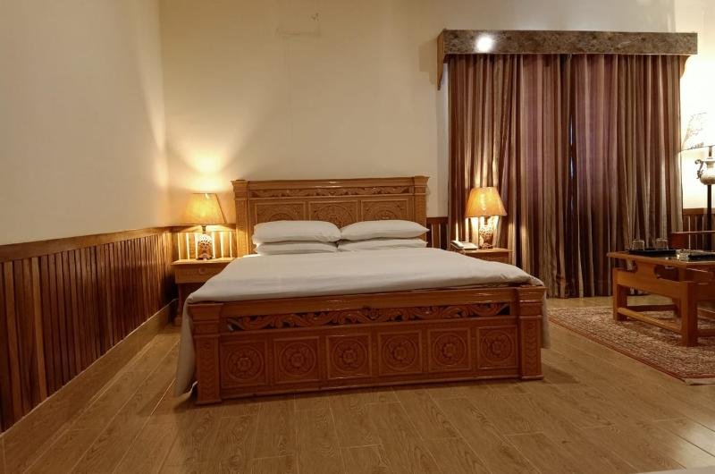 greens-hotel-kalam-Executive Room