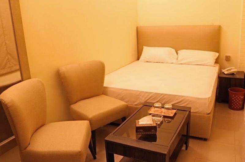 hotel-four-season-inn-lahore-Deluxe Single Room