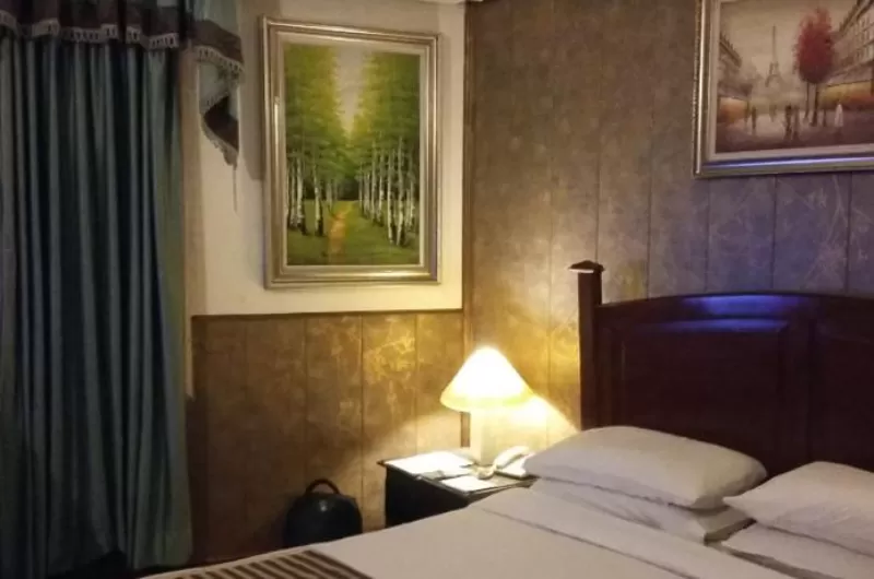 Grand Hotel Peshawar