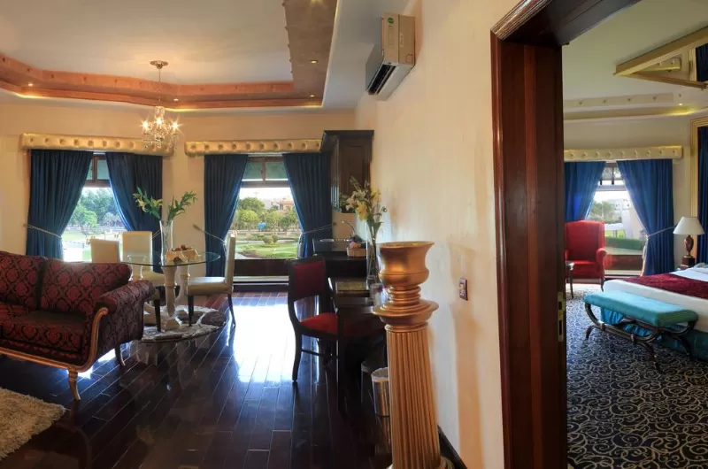 bahria-grand-hotel-resort-lahore Deluxe Suite