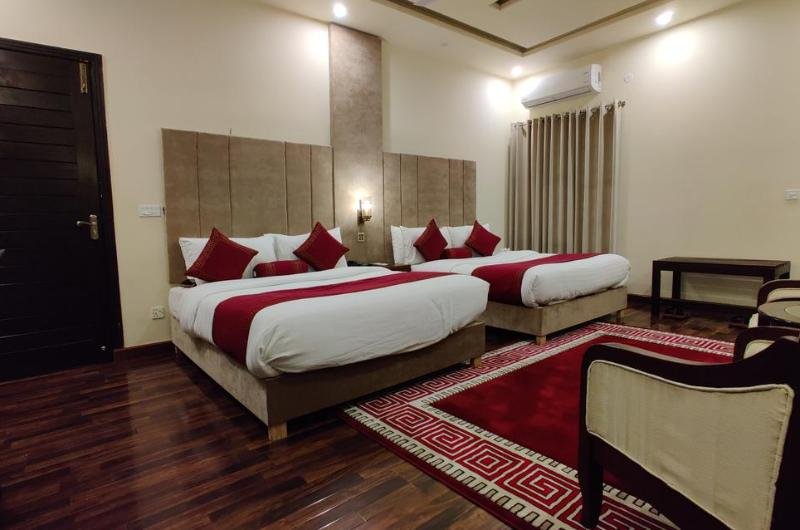 Shelton s Rezidor Hotel Lahore