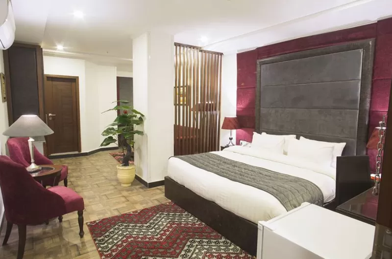 Oban Hotel Lahore