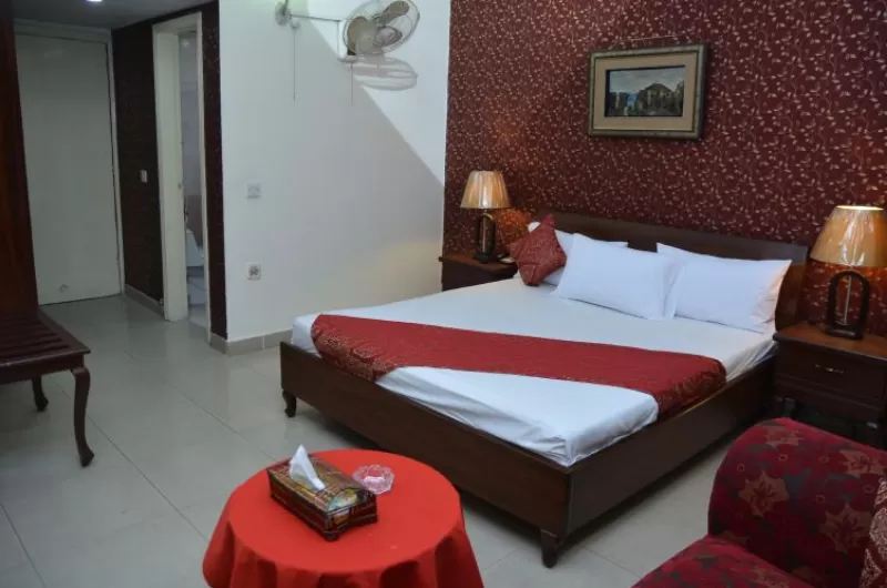 Mars Hotel