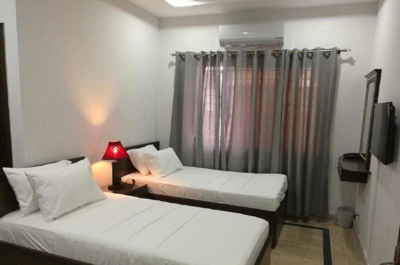 pakeeza-hotel-Standard Double Room