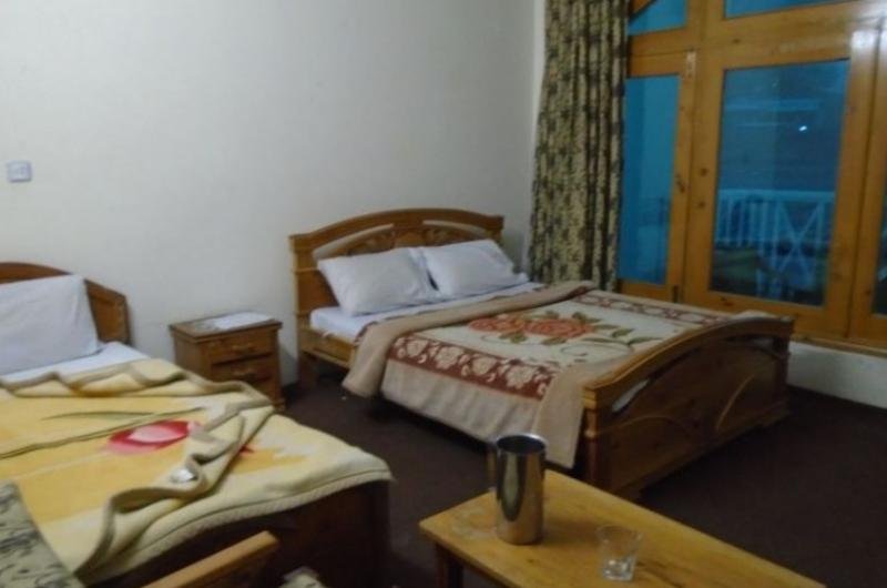 Summer Queen Hotel Kalam