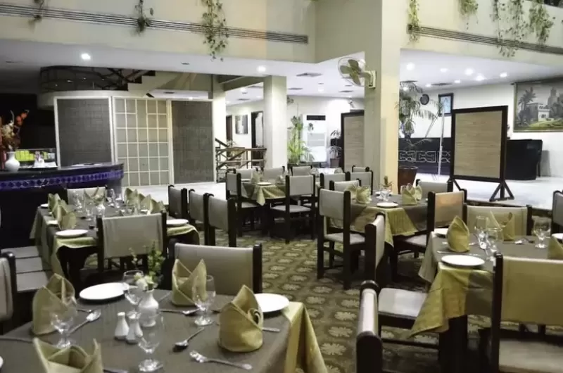 Amer Hotel Lahore