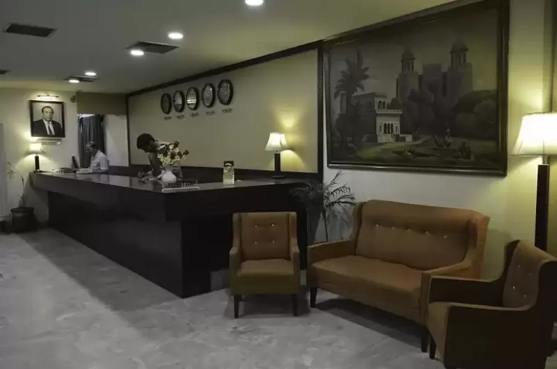Amer Hotel Lahore