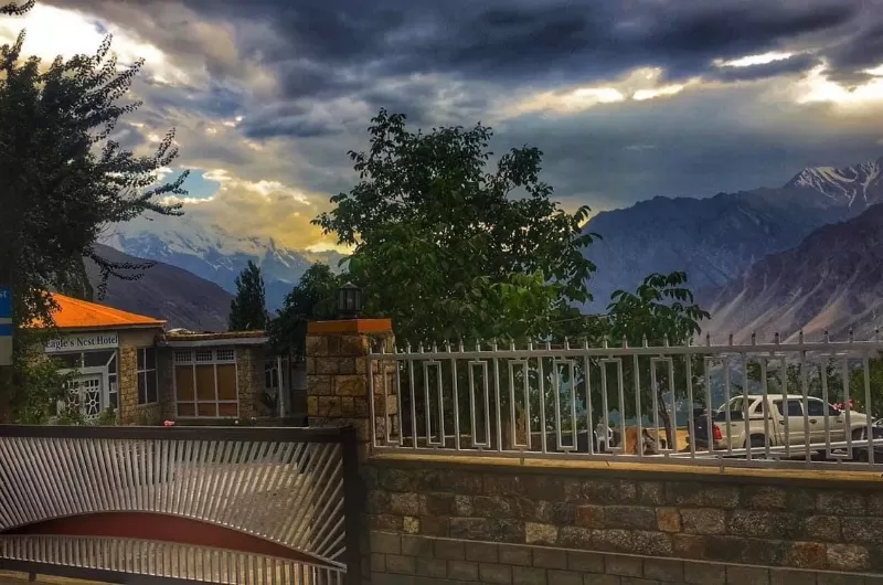 Eagles Nest Hotel Hunza