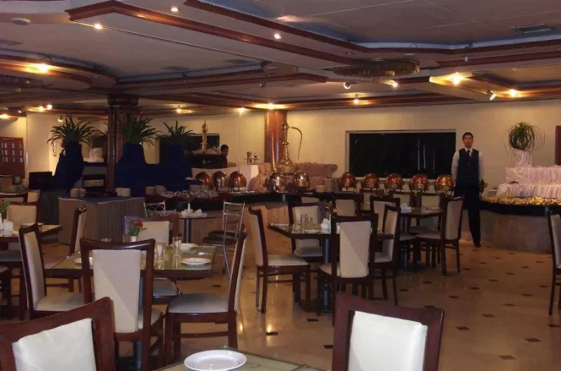 Hotel Ambassador Lahore
