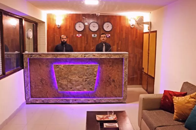 Hotel Four Season Inn Lahore