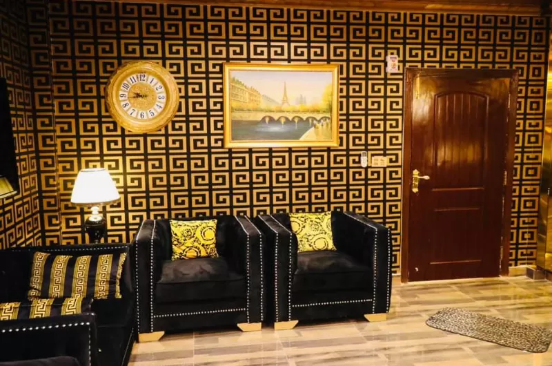Royal Mansion Hotel Multan