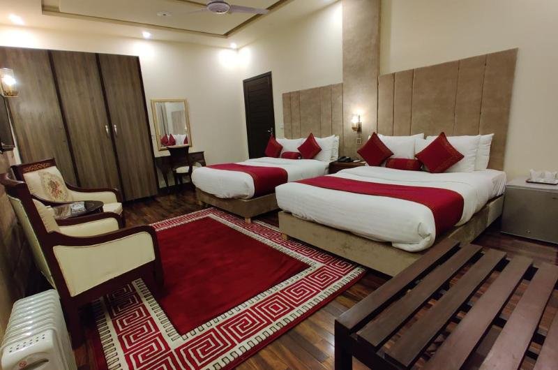 Shelton s Rezidor Hotel Lahore