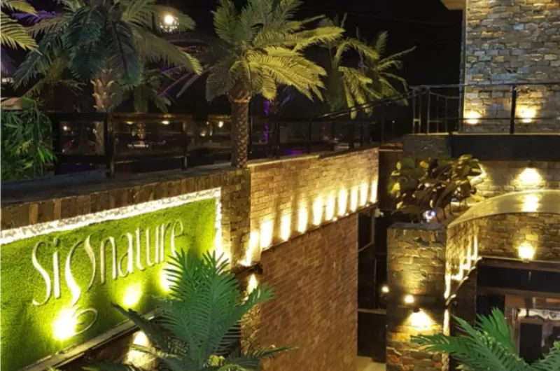 Signature Inn Lahore