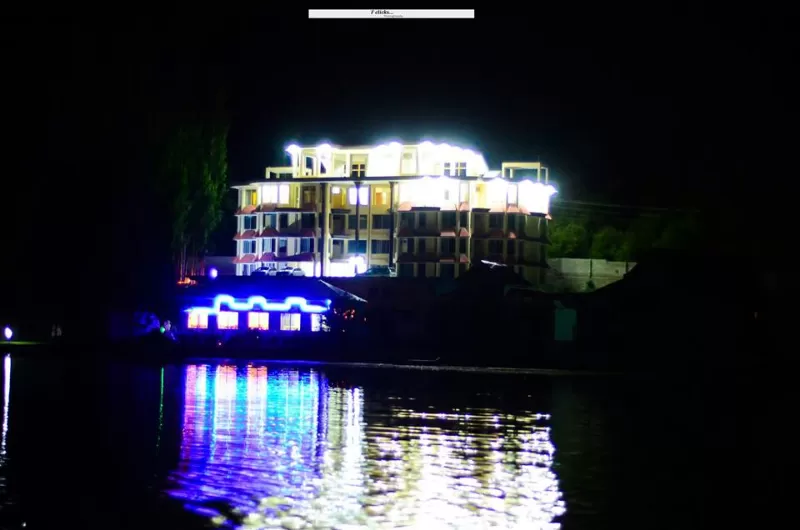 Tibet Motel Shangrilla Lake Skardu