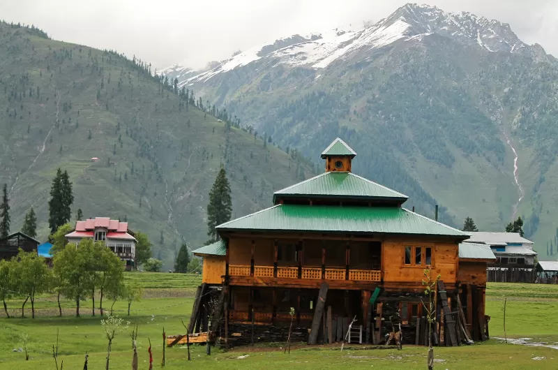 3 Days Autumn tour to Neelum Valley