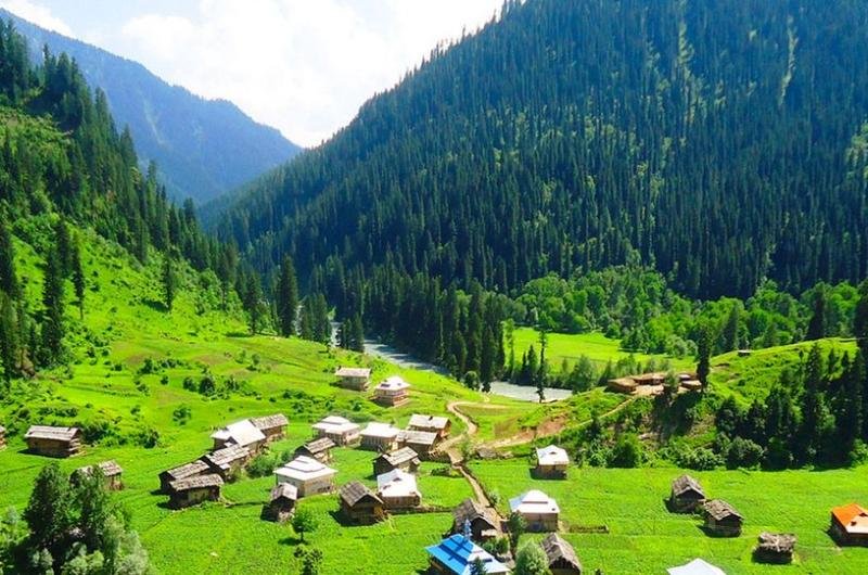 3 Days Tour to Neelum Valley, Sharda, Arang Kel
