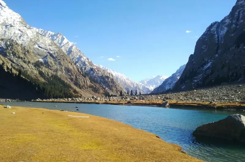 3 nights & 4 Days Swat valley tour